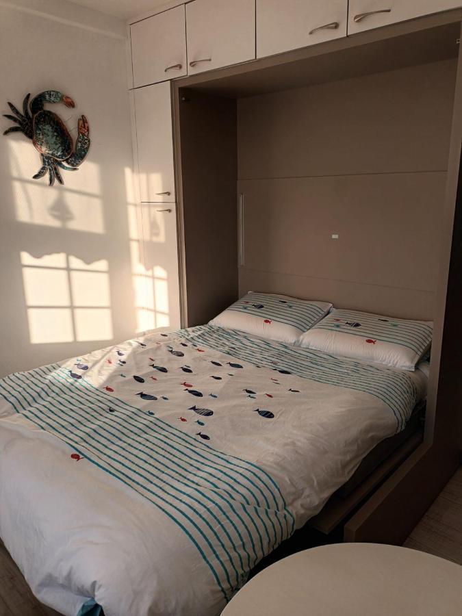 Le Petit Cabourg De La Cour Normande Studio Coeur De Ville -1 A 2 Personness Exteriér fotografie